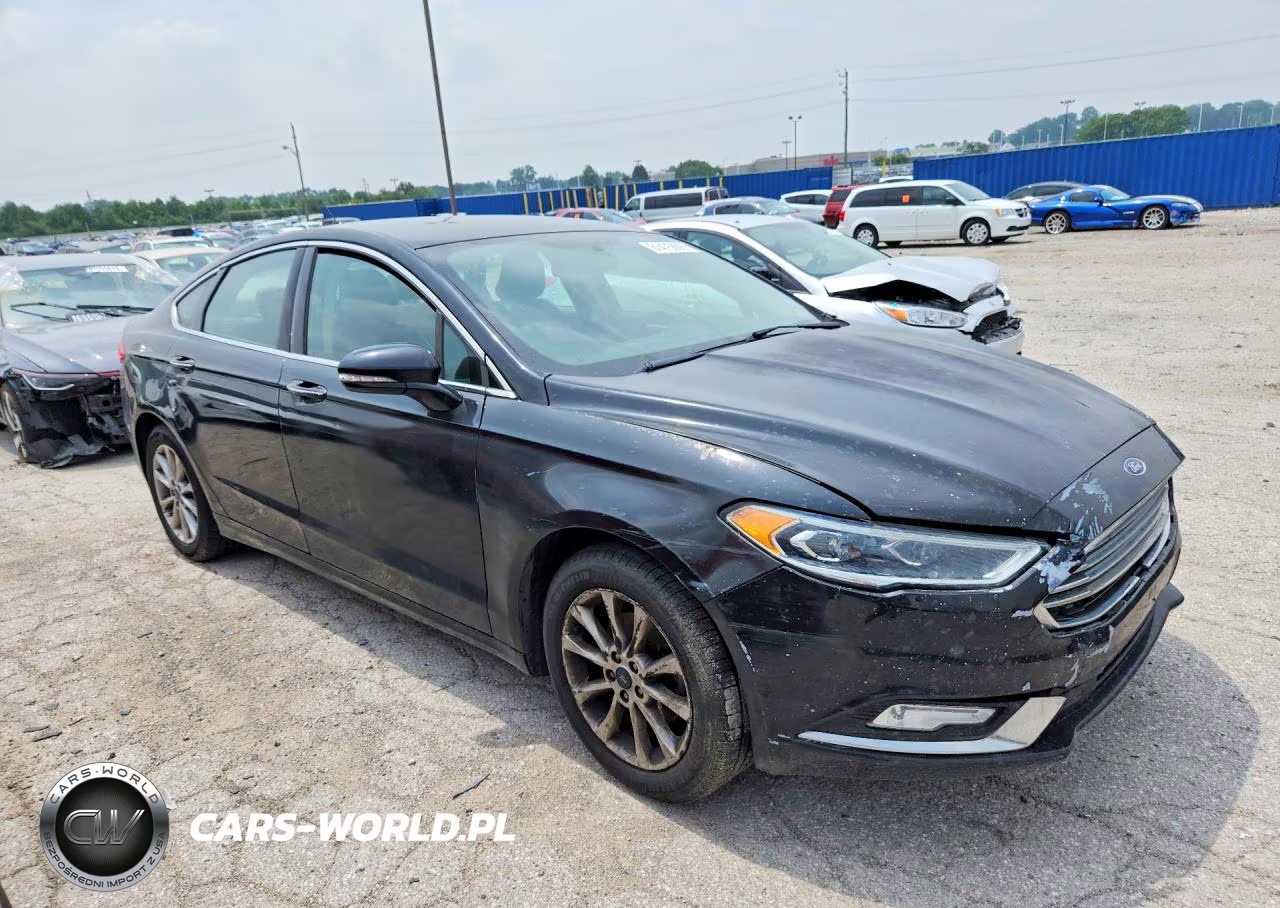 2017 Ford Fusion Se VIN:3FA6P0HD7HR111384 - 4