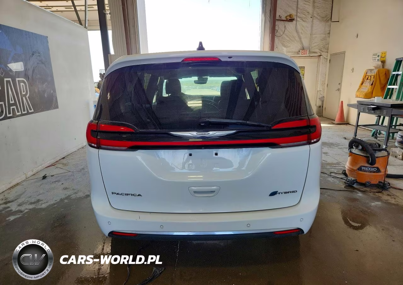 2023 CHRYSLER PACIFICA HYBRID TOURING L VIN:2C4RC1L75PR611607 - 6