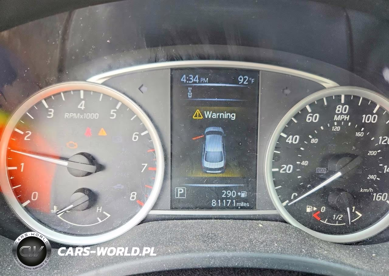 2018 Nissan Sentra Sv VIN:3N1AB7AP4JY262472 - 9