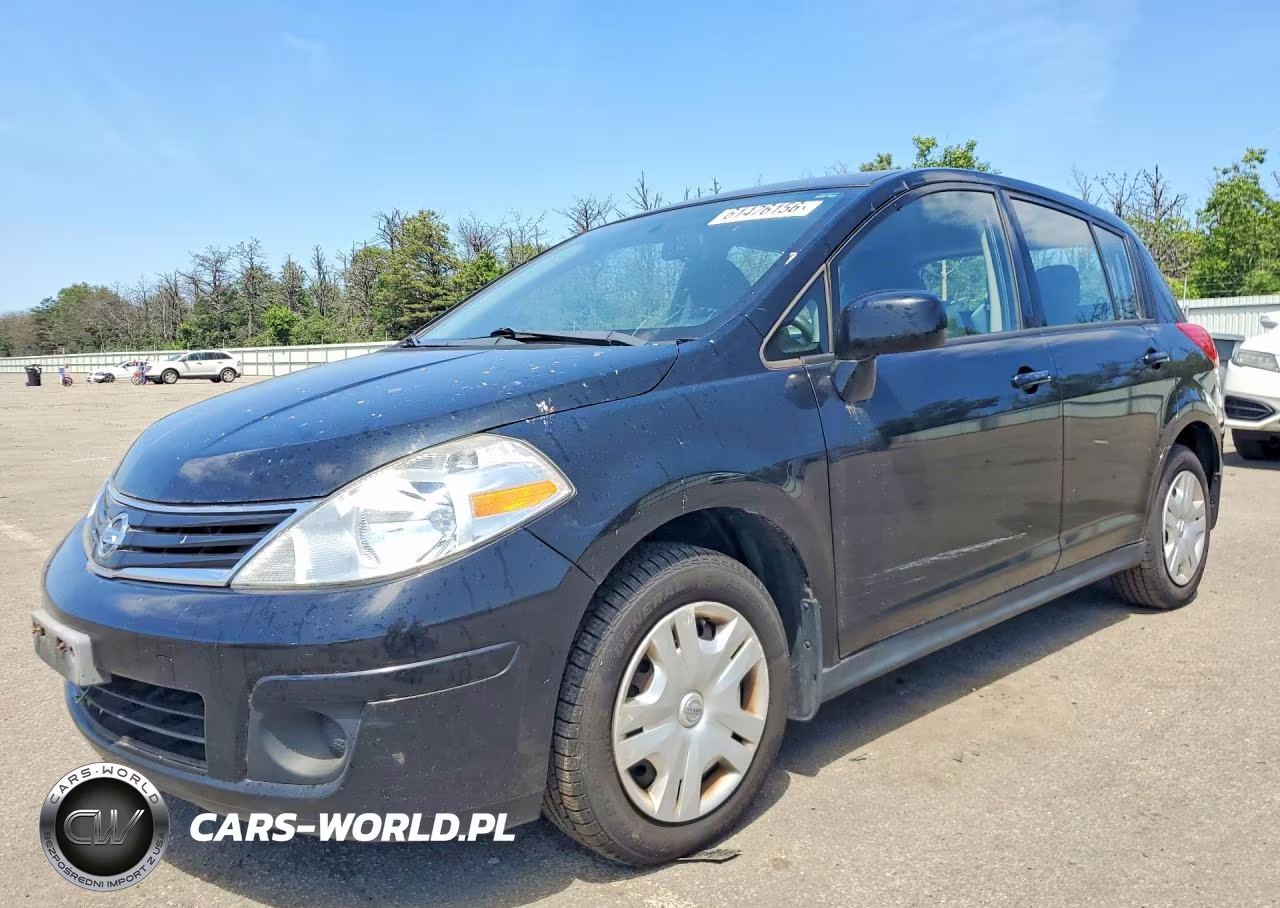 2011 Nissan Versa 1.8 S