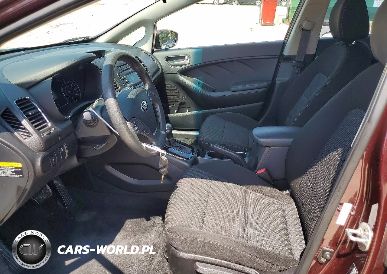 2017 Kia Forte Lx VIN:3KPFK4A72HE103723 - 7