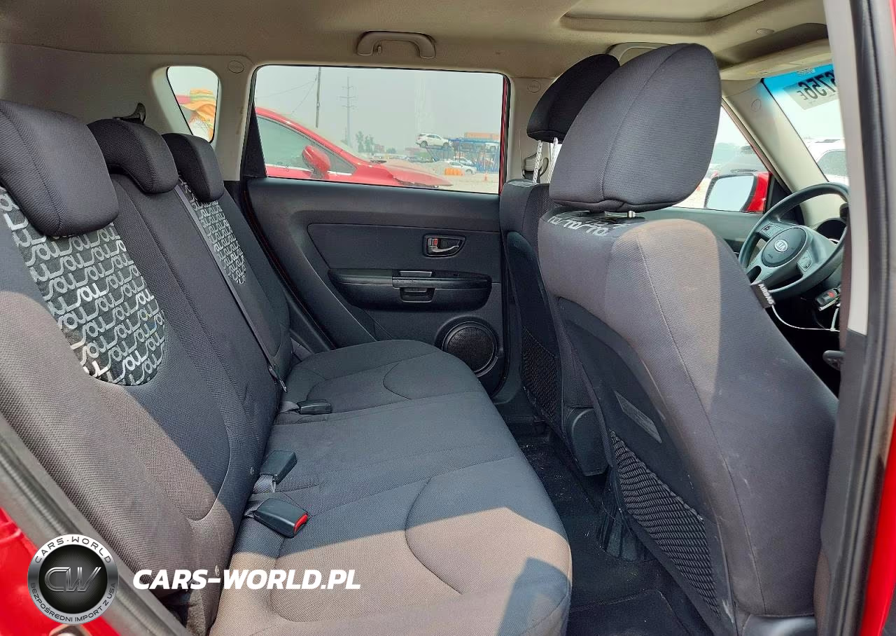 2010 Kia Soul + VIN:KNDJT2A28A7180201 - 10
