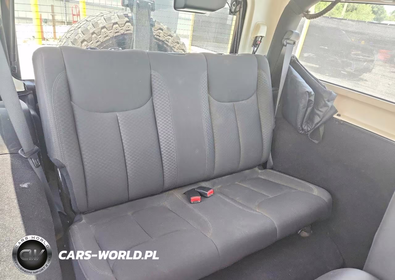 2017 Jeep Wrangler Sport VIN:1C4AJWAG0HL574169 - 10
