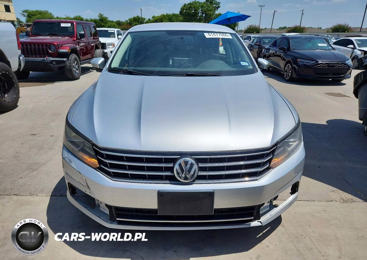 2018 Volkswagen Passat S VIN:1VWAA7A37JC017944 - 5