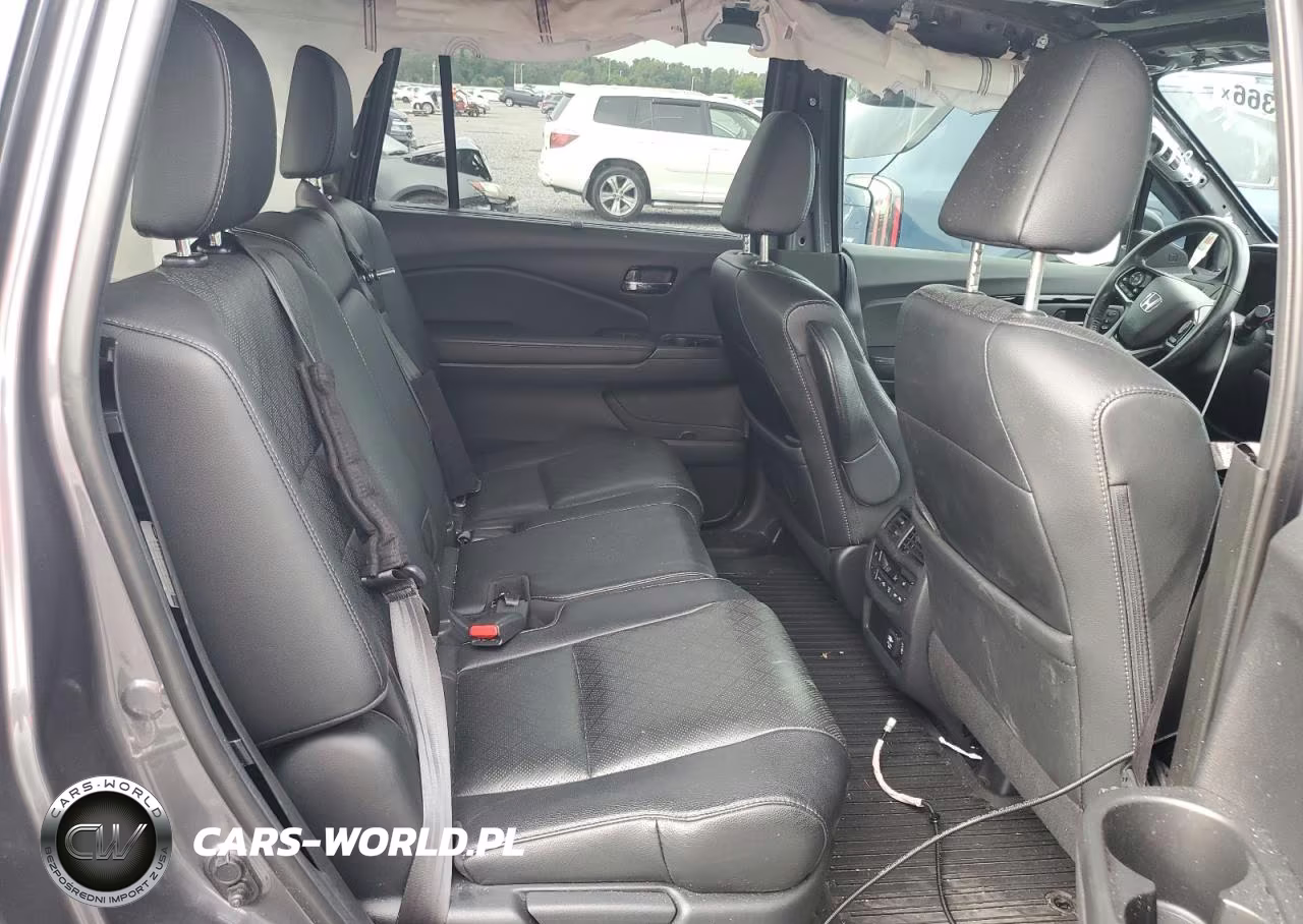 2019 Honda Passport Touring VIN:5FNYF7H92KB001488 - 10