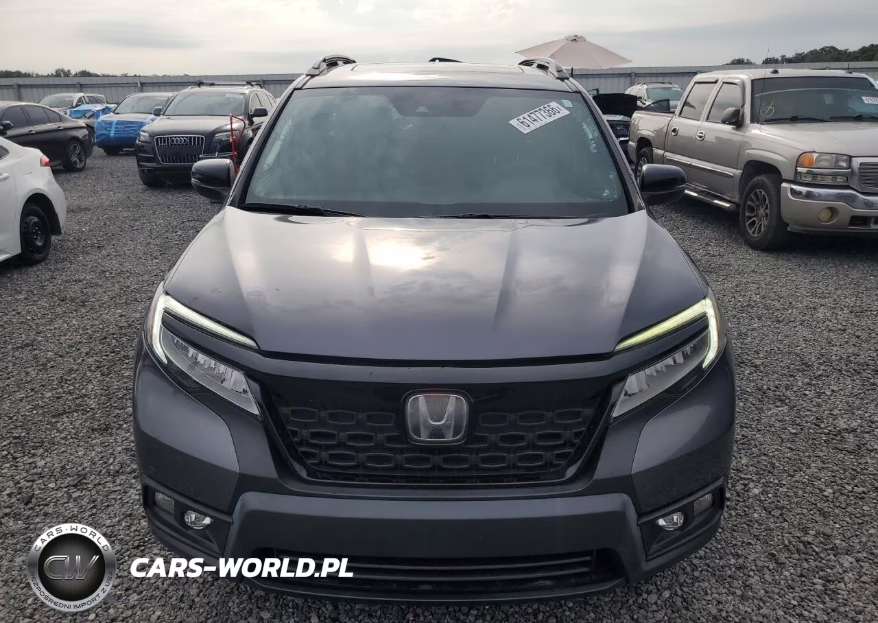 2019 Honda Passport Touring VIN:5FNYF7H92KB001488 - 5