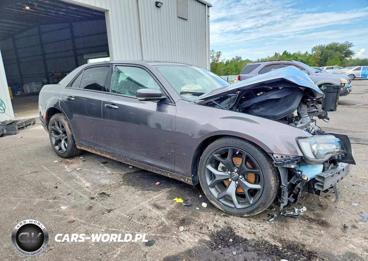 2023 Chrysler 300 S VIN:2C3CCABG7PH565506 - 4
