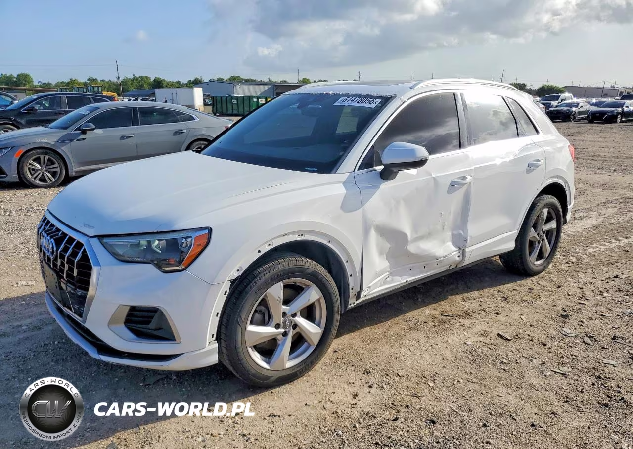 2020 Audi Q3 Premium