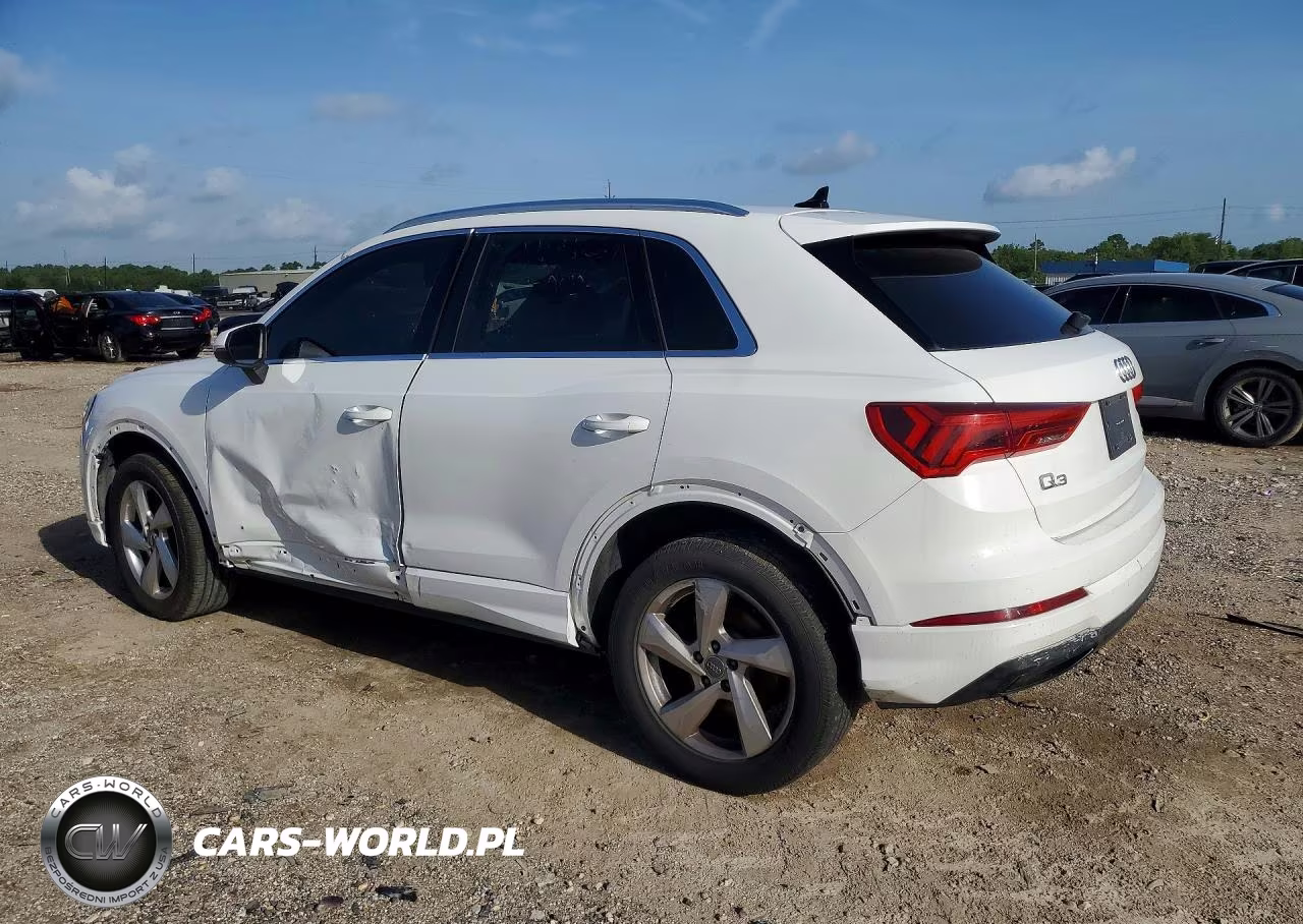 2020 Audi Q3 Premium VIN:WA1AECF30L1028642 - 2