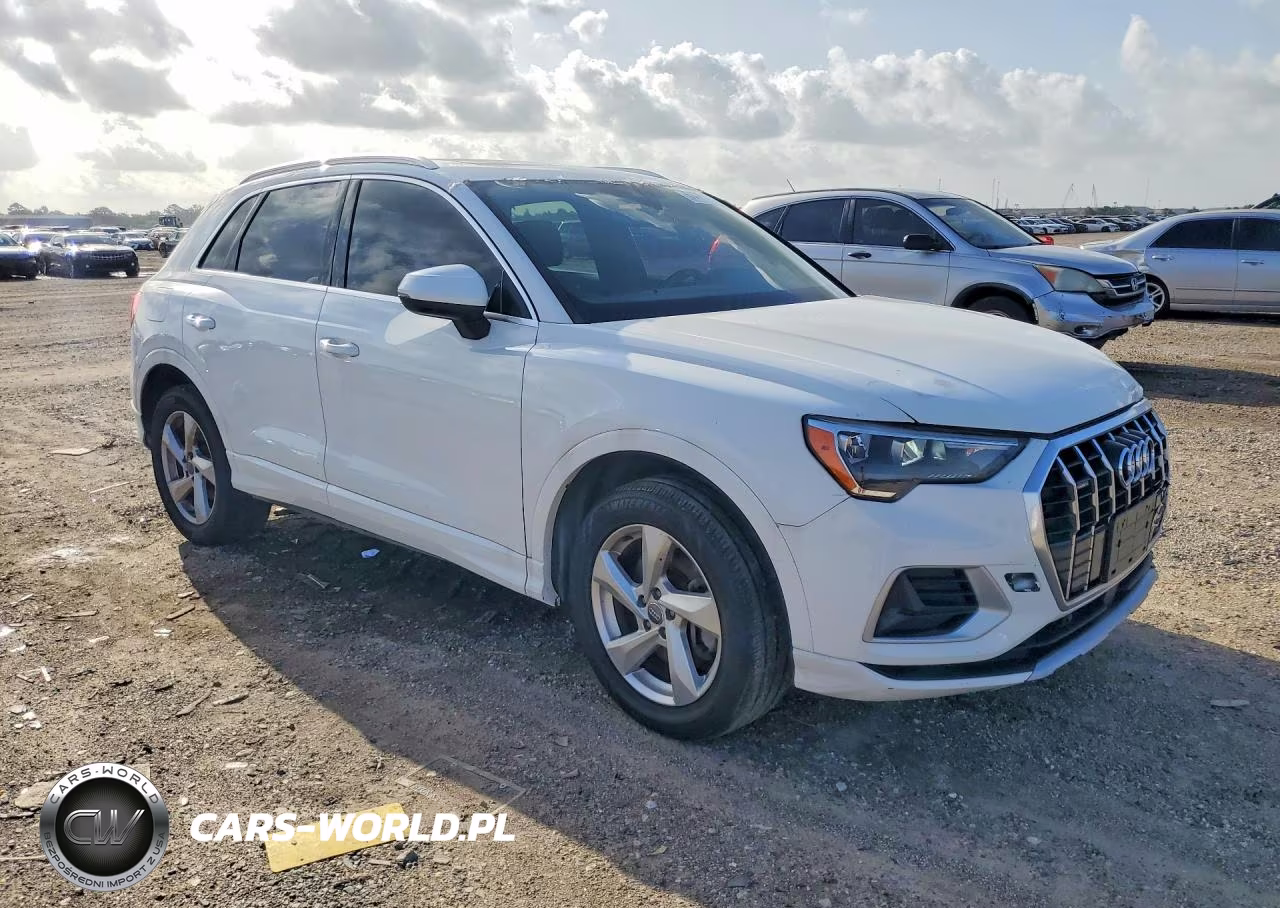 2020 Audi Q3 Premium VIN:WA1AECF30L1028642 - 4