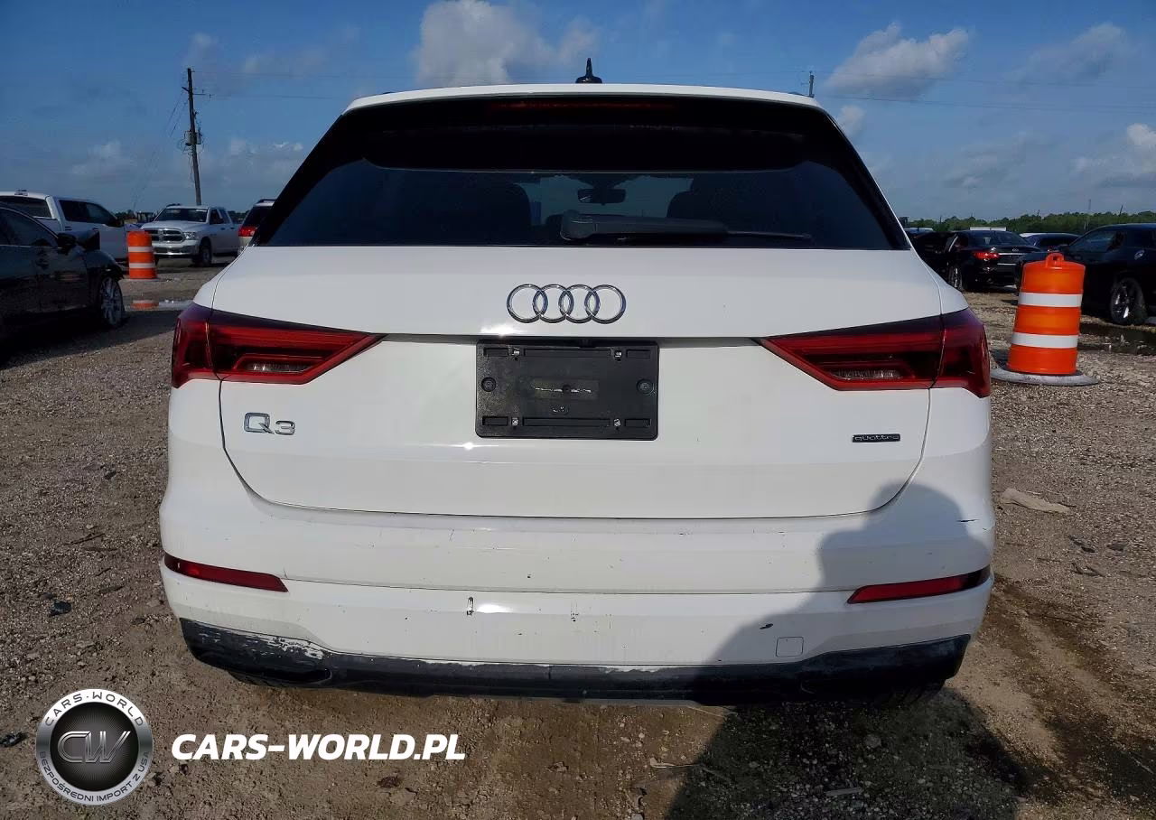 2020 Audi Q3 Premium VIN:WA1AECF30L1028642 - 6