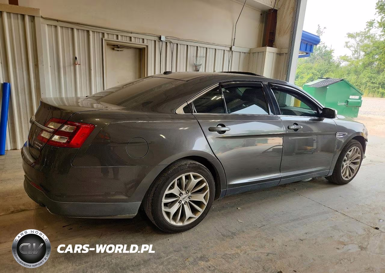 2017 Ford Taurus Limited VIN:1FAHP2F89HG102106 - 3