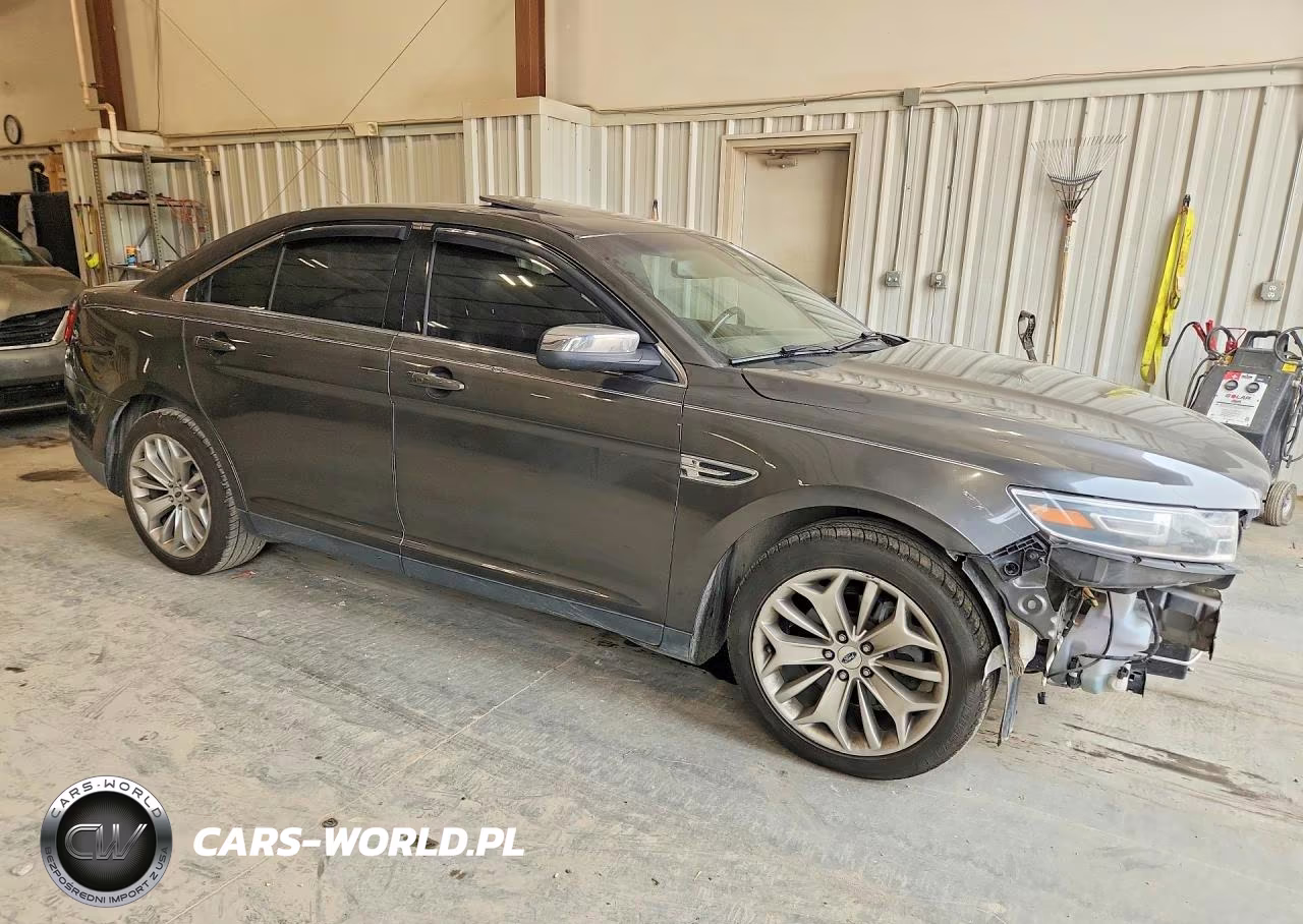 2017 Ford Taurus Limited VIN:1FAHP2F89HG102106 - 4