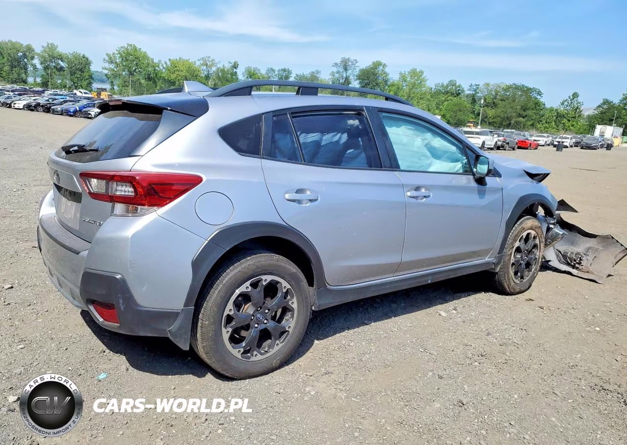 2022 Subaru Crosstrek Premium VIN:JF2GTAPC9N8257051 - 3