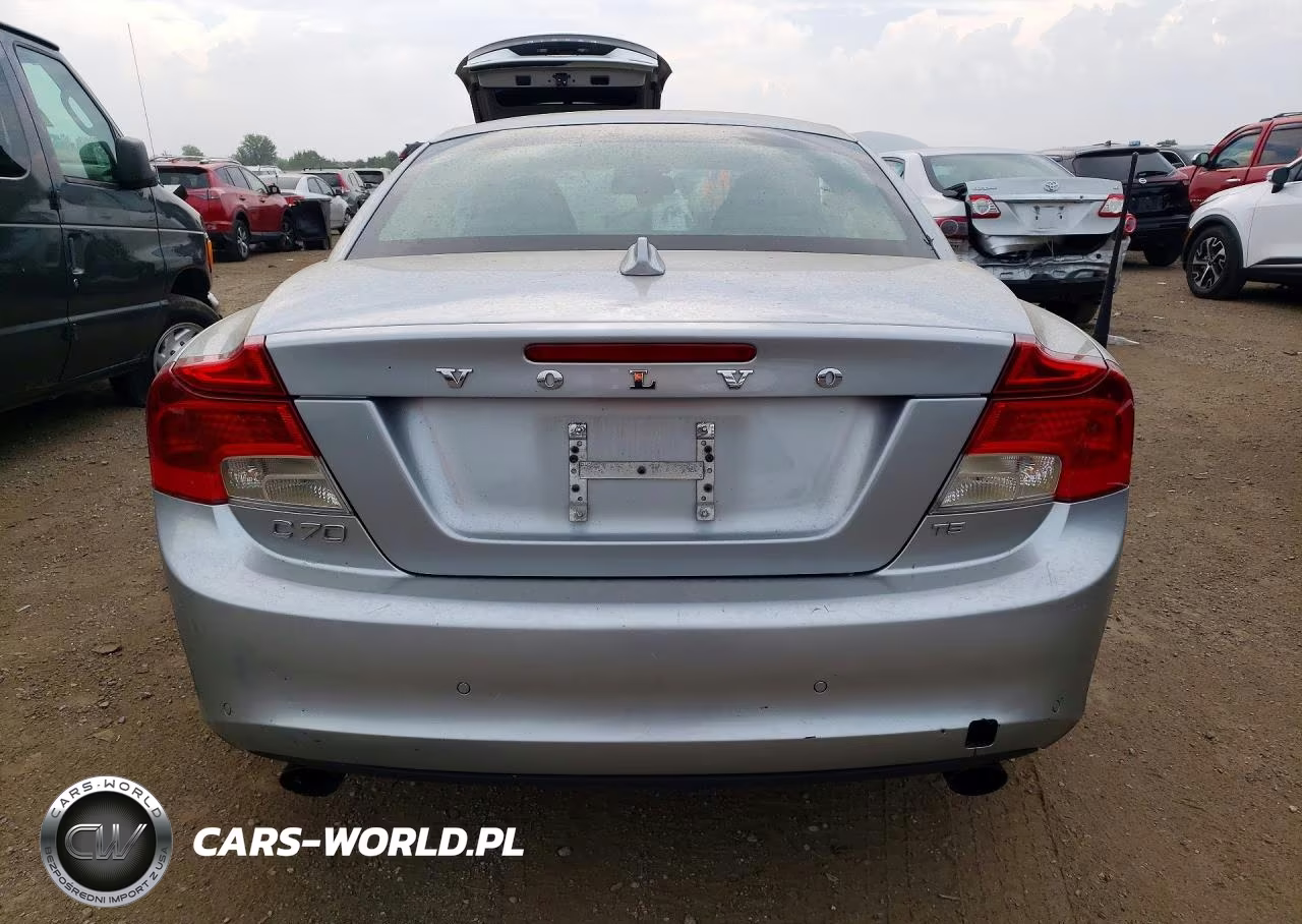 2011 Volvo C70 VIN:YV1672MC8BJ107875 - 6