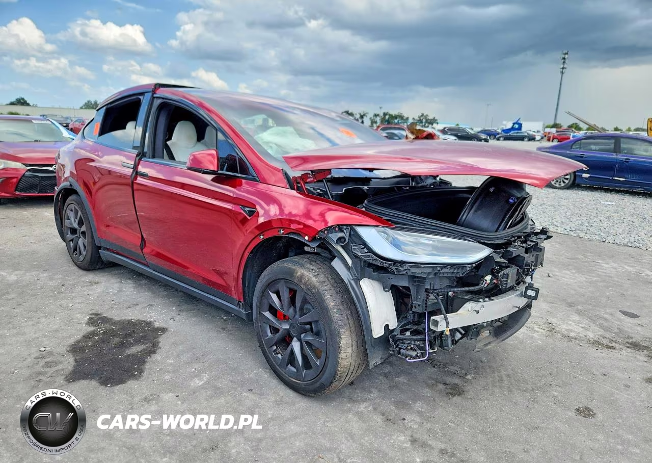 2023 Tesla Model X VIN:7SAXCBE66PF430614 - 4