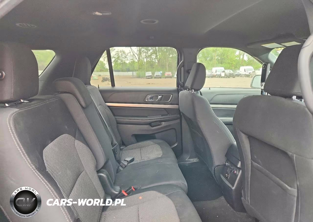 2019 Ford Explorer Xlt VIN:1FM5K8D83KGB46557 - 11