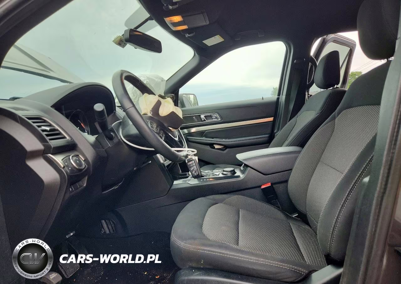 2019 Ford Explorer Xlt VIN:1FM5K8D83KGB46557 - 7