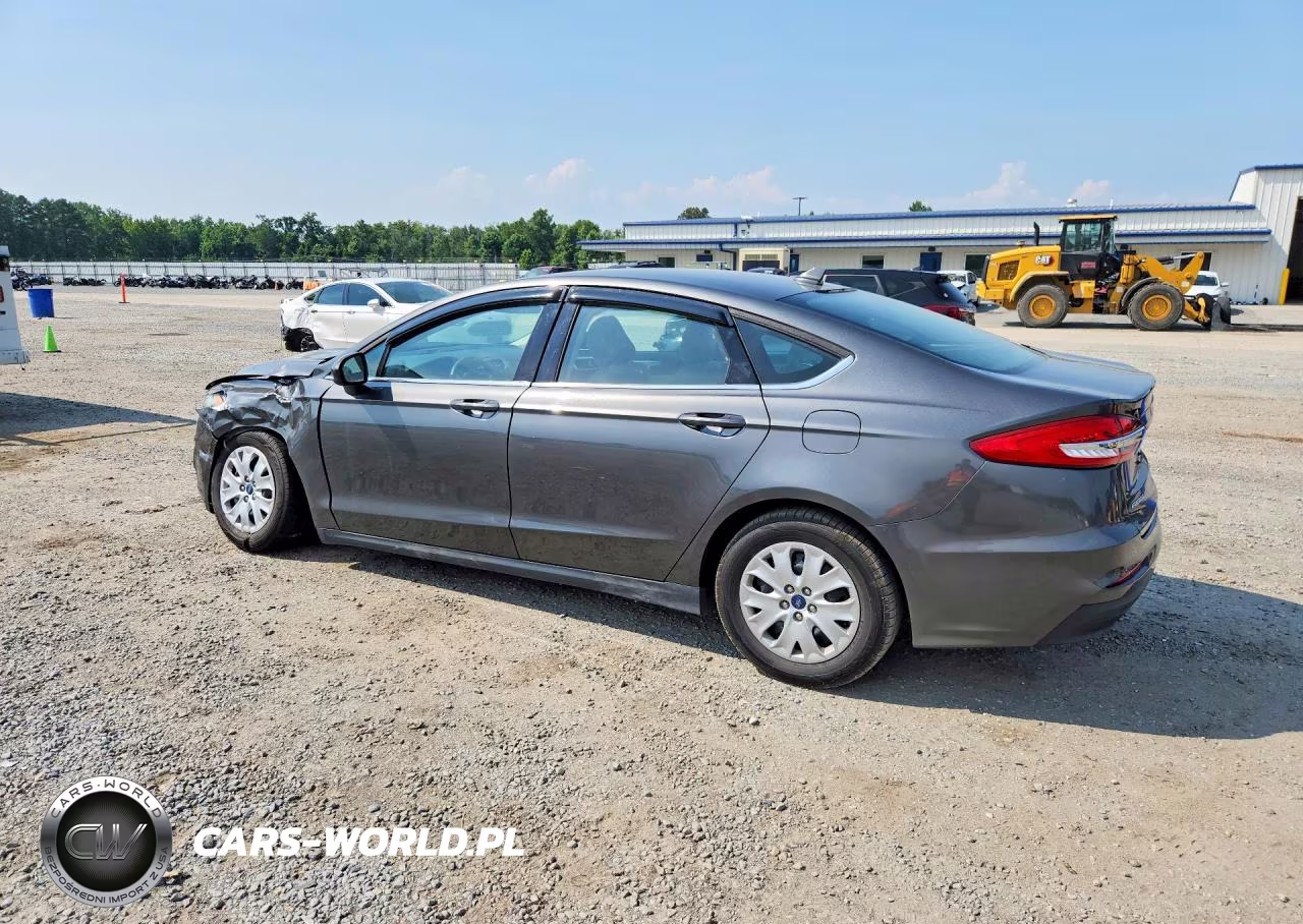 2020 Ford Fusion S VIN:3FA6P0G74LR143343 - 2