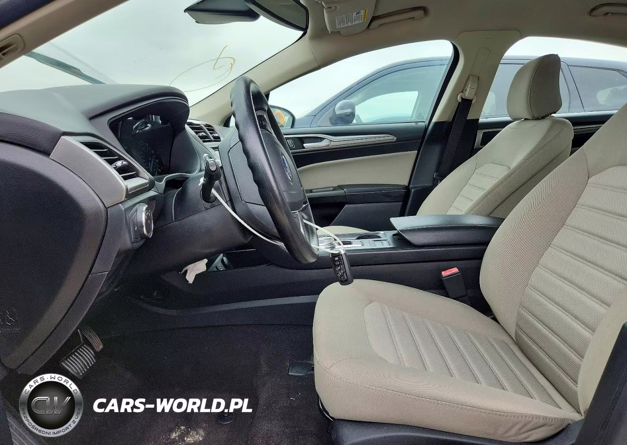2020 Ford Fusion S VIN:3FA6P0G74LR143343 - 7