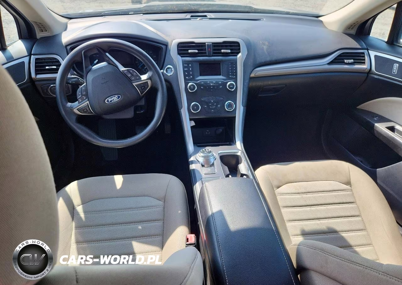2020 Ford Fusion S VIN:3FA6P0G74LR143343 - 8