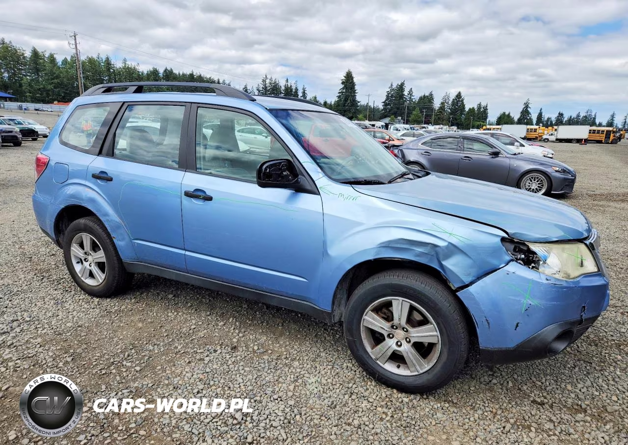 2011 Subaru Forester 2.5X VIN:JF2SHABC1BH733369 - 4