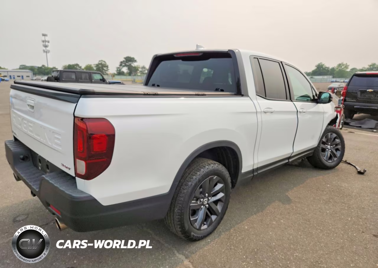 2024 Honda Ridgeline Sport VIN:5FPYK3F10RB021502 - 3