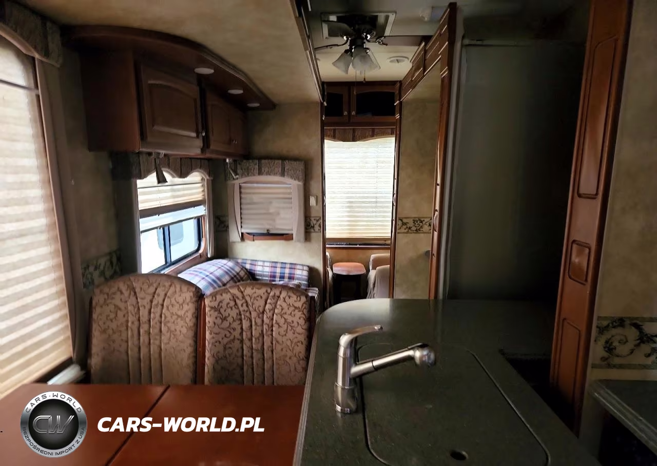2010 Heartland Landmark Camper VIN:5SFBG3723AE205102 - 6