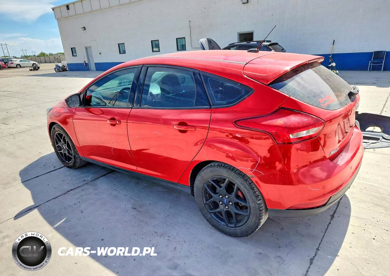 2016 Ford Focus Se VIN:1FADP3K24GL363882 - 2