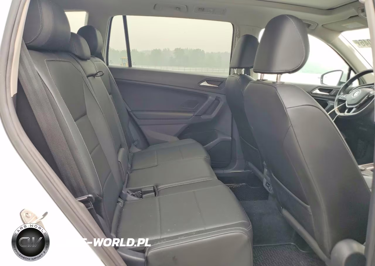 2019 Volkswagen Tiguan Se VIN:3VV2B7AX9KM025956 - 11