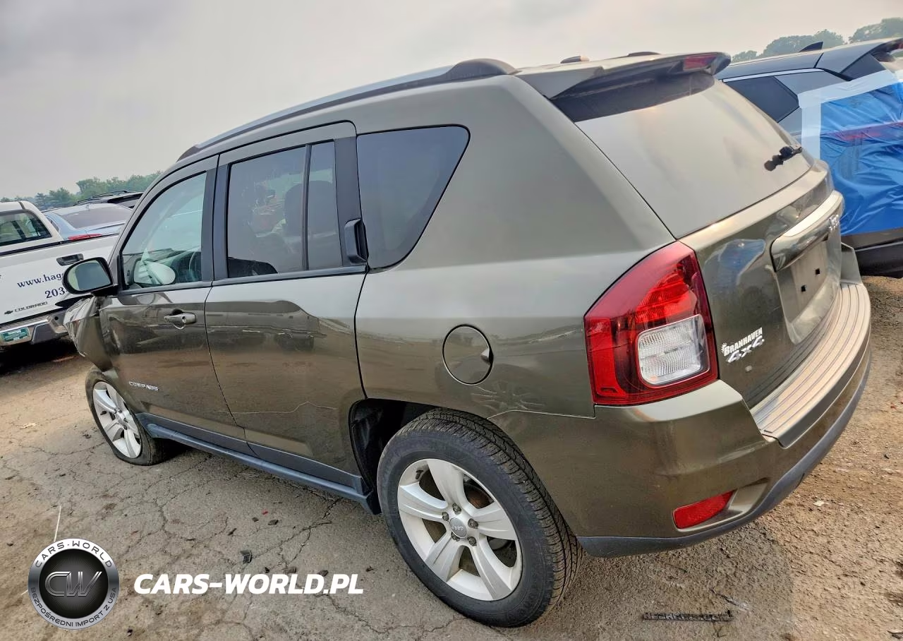 2016 Jeep Compass Latitude VIN:1C4NJDEB7GD541876 - 2