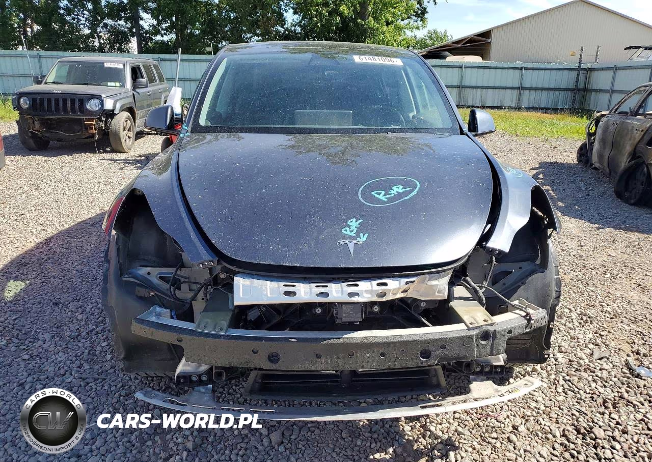 2021 Tesla Model Y VIN:5YJYGDEE6MF145920 - 5