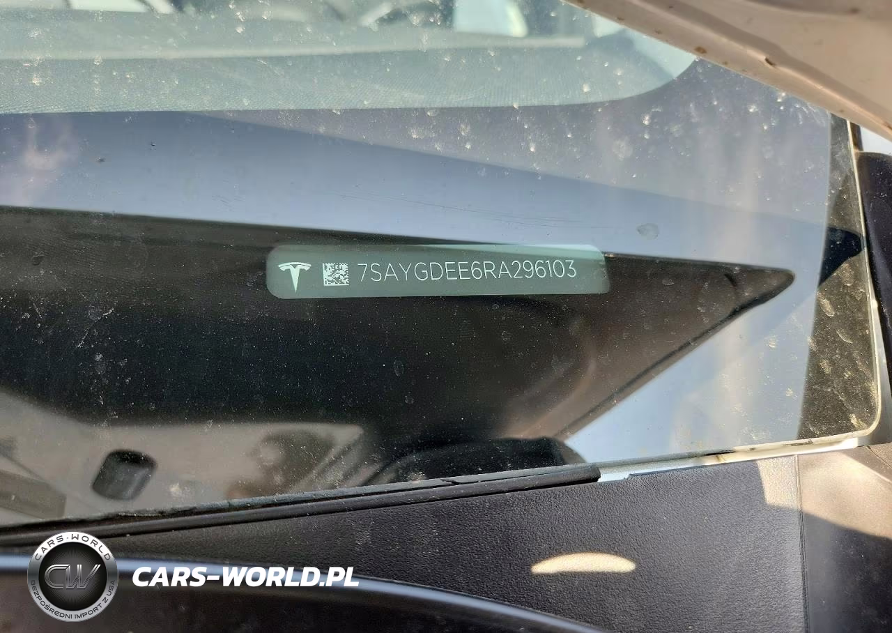 2024 Tesla Model Y VIN:7SAYGDEE6RA296103 - 12