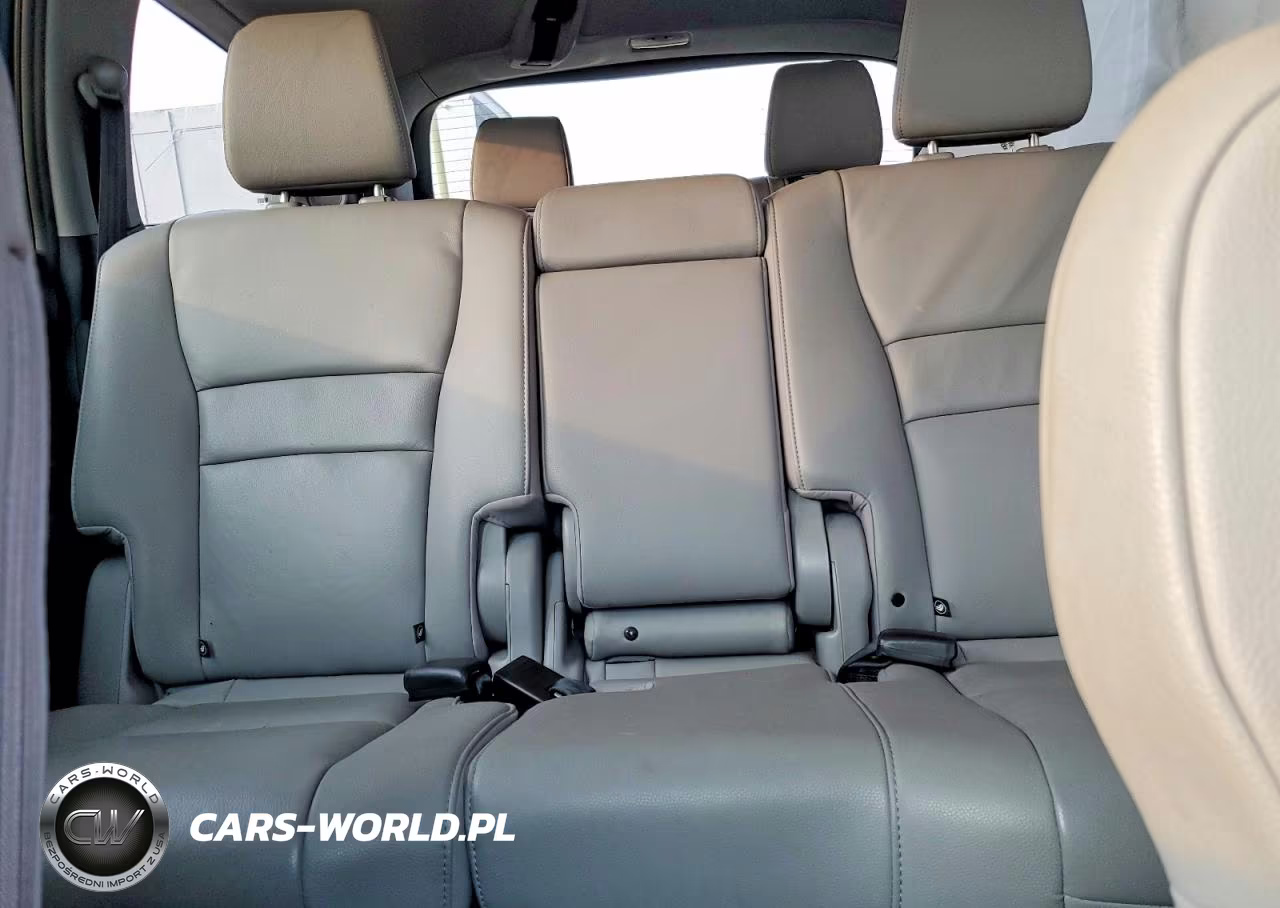 2020 Honda Pilot Touring VIN:5FNYF6H98LB041845 - 10