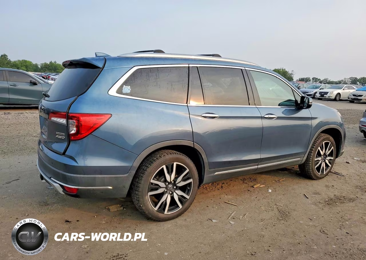 2020 Honda Pilot Touring VIN:5FNYF6H98LB041845 - 3