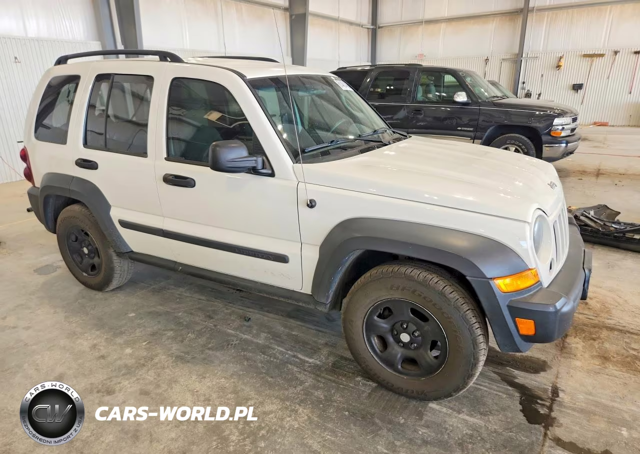 2007 Jeep Liberty Sport VIN:1J4GL48K37W603156 - 4