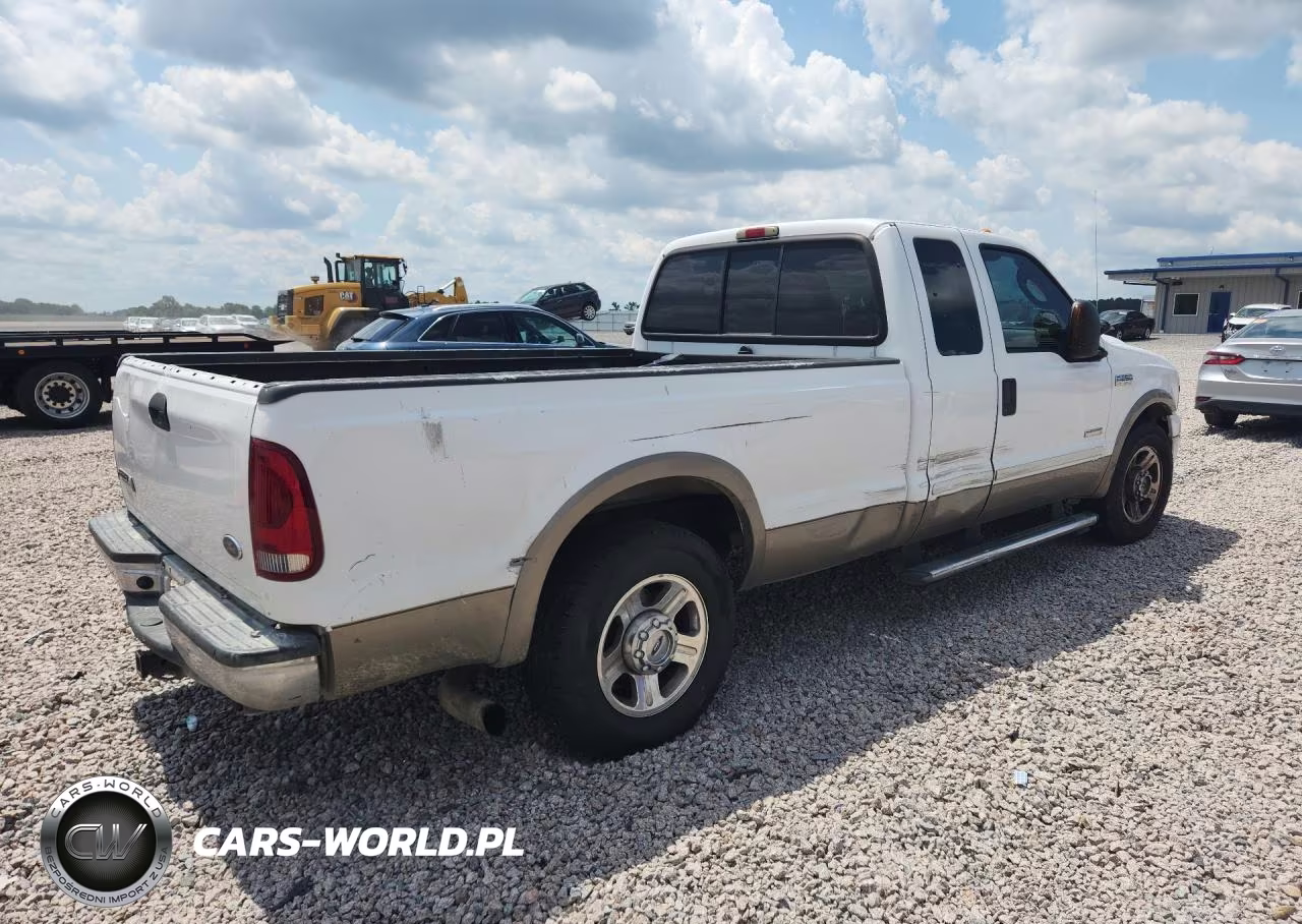 2005 Ford F250 Super Duty VIN:1FTSX20P45EC28218 - 3