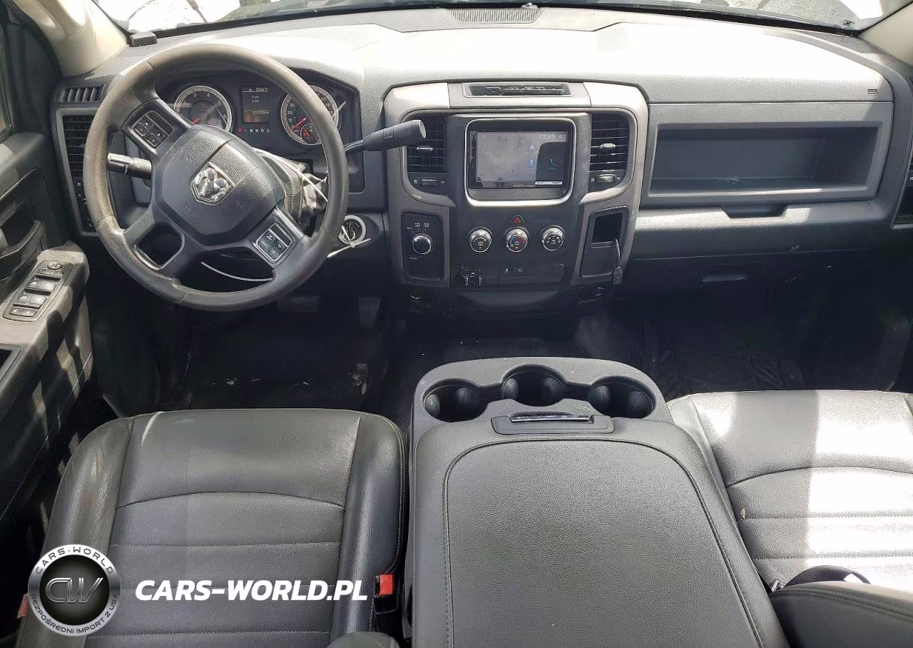 2018 Ram 3500 St VIN:3C63RRGJ9JG305278 - 8
