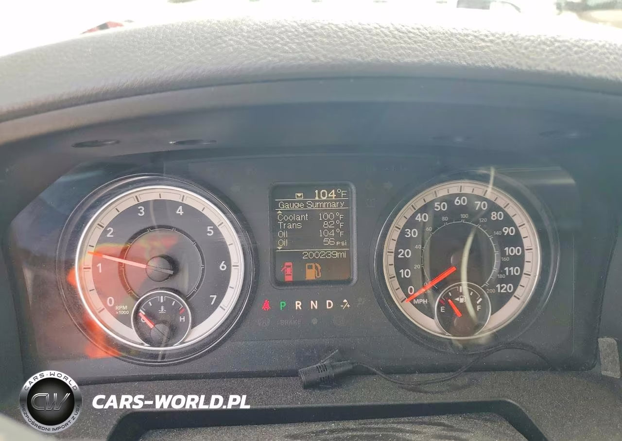 2018 Ram 3500 St VIN:3C63RRGJ9JG305278 - 9