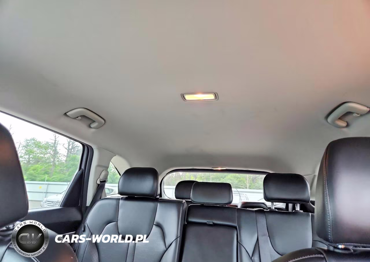 2025 Kia Sorento S VIN:5XYRLDJC3SG396811 - 10