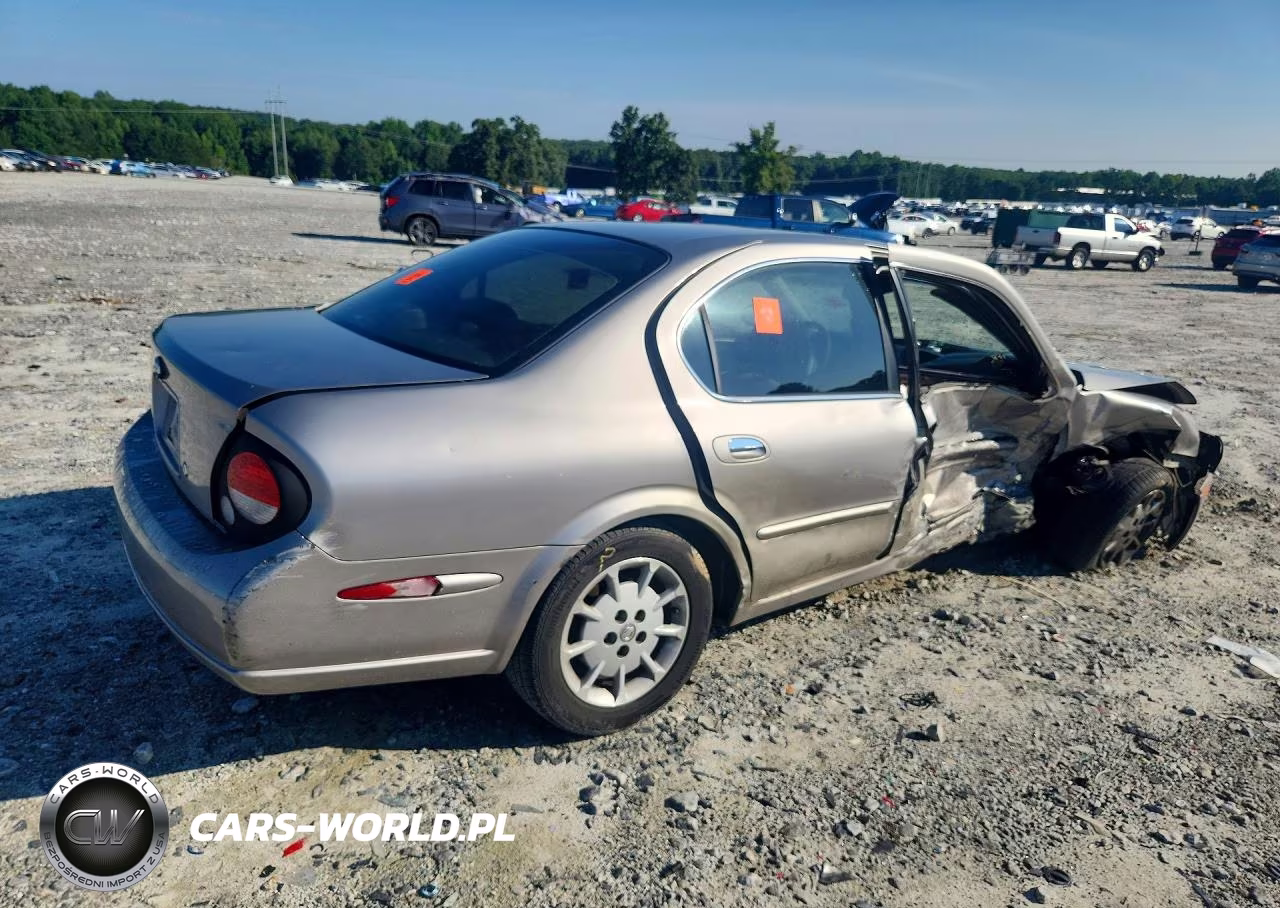 2001 Nissan Maxima Gxe VIN:JN1CA31D61T830384 - 3