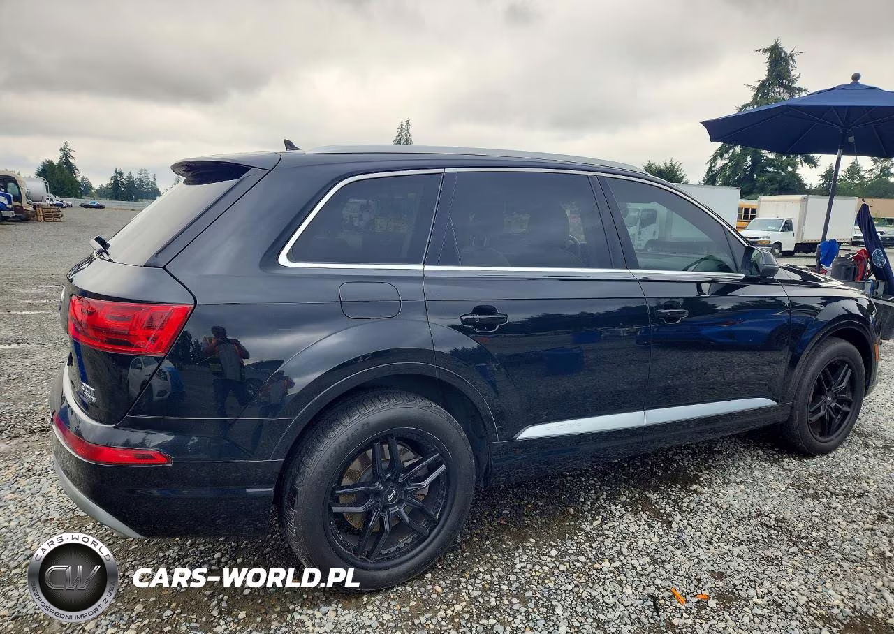2018 Audi Q7 Premium Plus VIN:WA1LAAF70JD015493 - 3