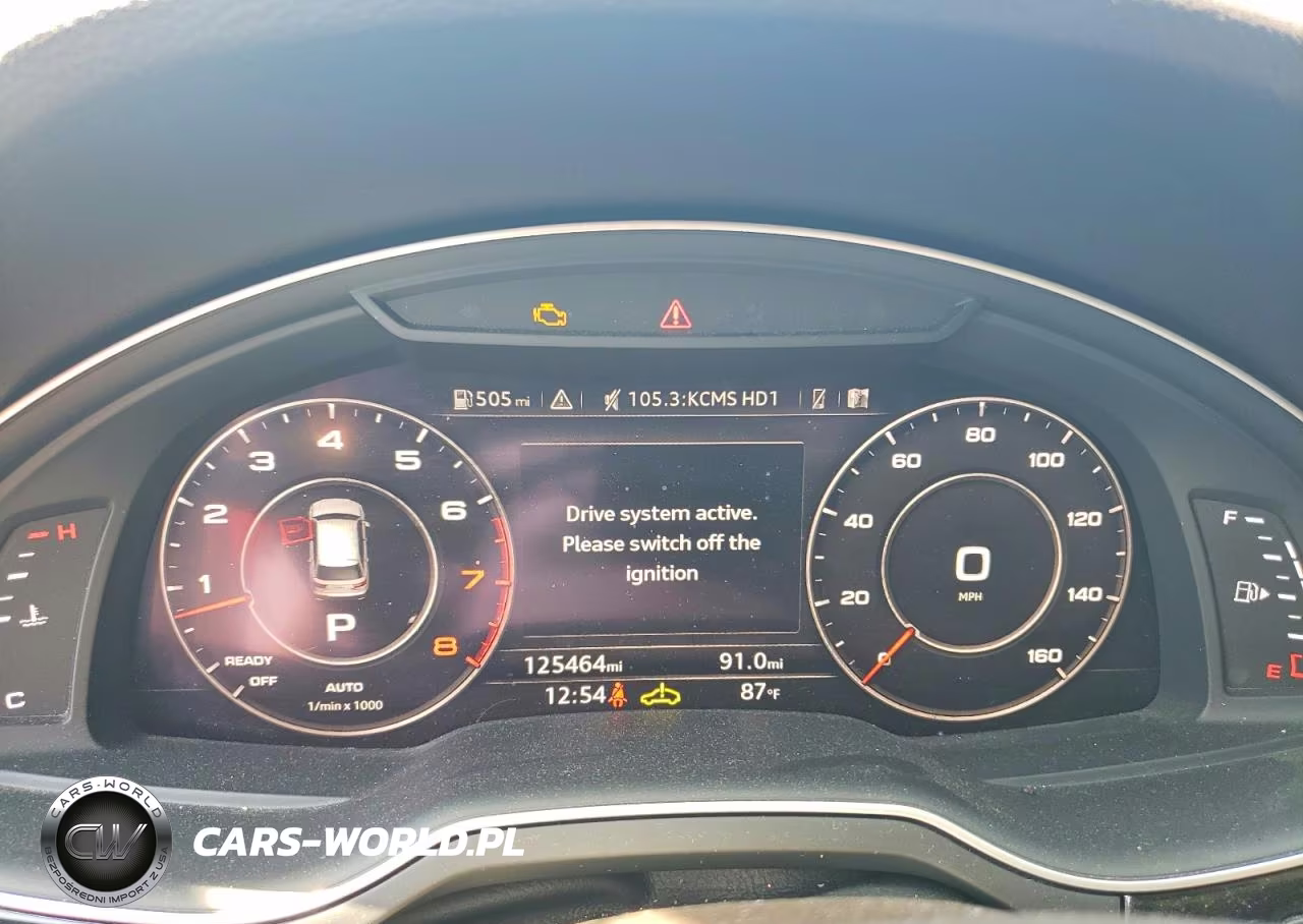 2018 Audi Q7 Premium Plus VIN:WA1LAAF70JD015493 - 9
