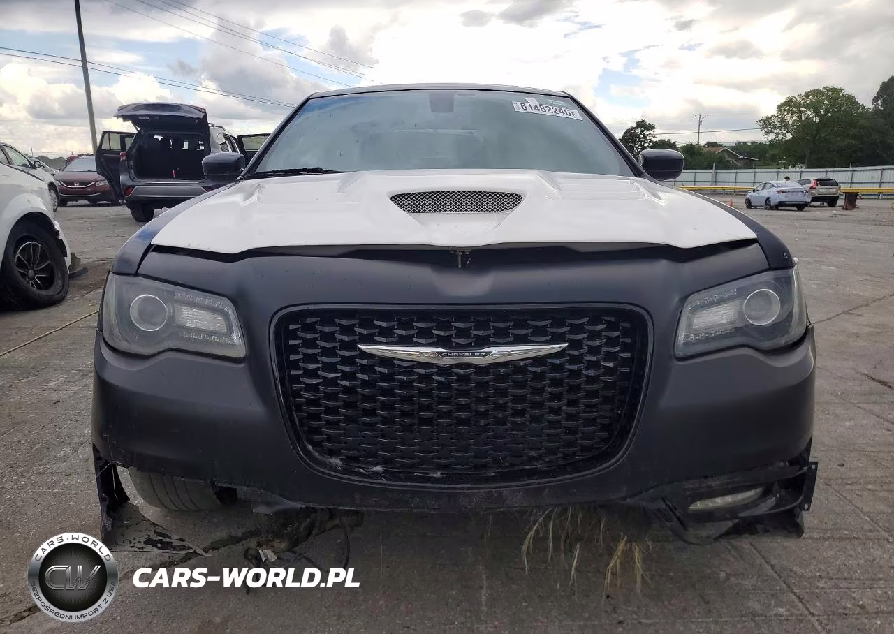 2016 Chrysler 300 S VIN:2C3CCAGG9GH175984 - 5