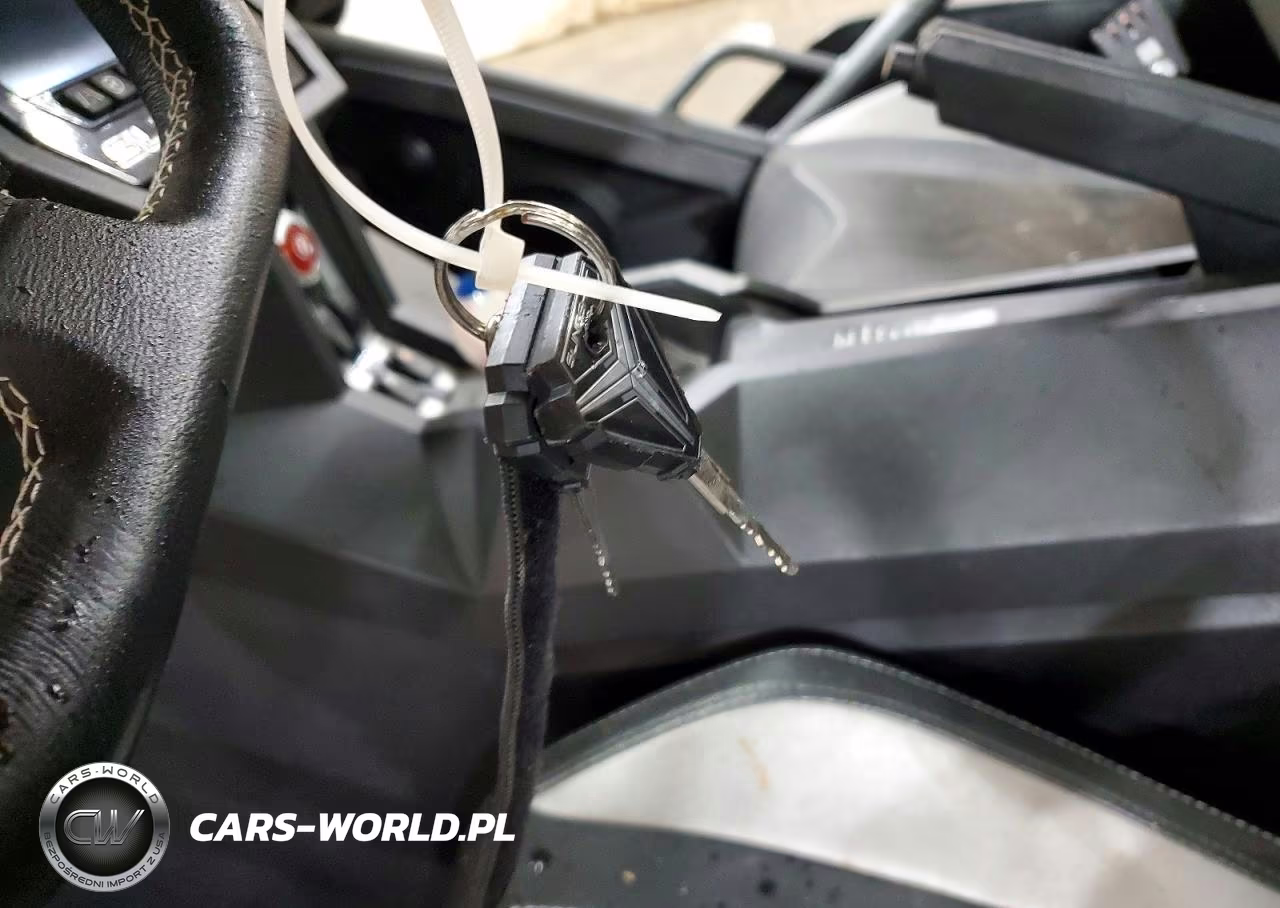 2019 Polaris Slingshot Sl VIN:57XAAPFA2K8132666 - 8