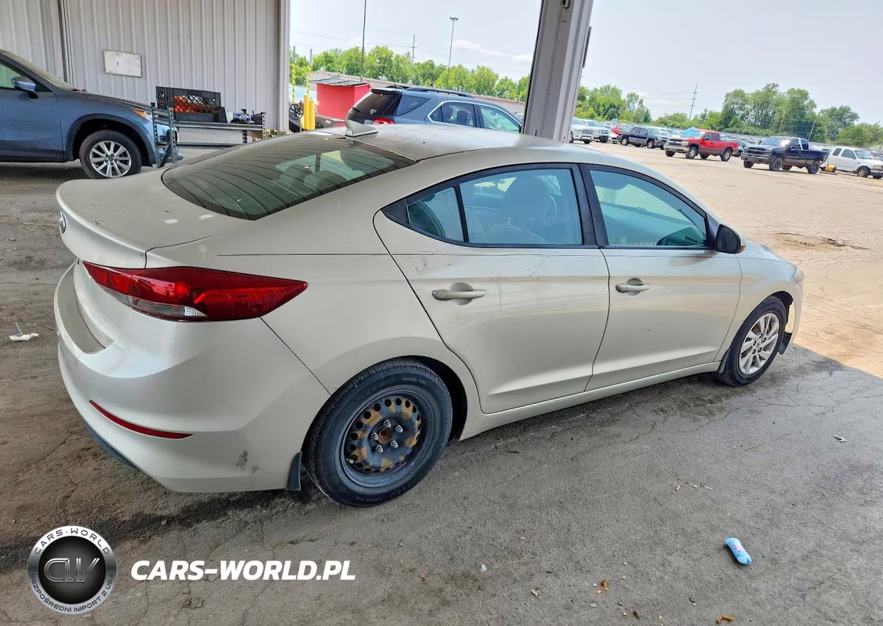 2017 Hyun Elantra Se VIN:KMHD74LF6HU370938 - 3