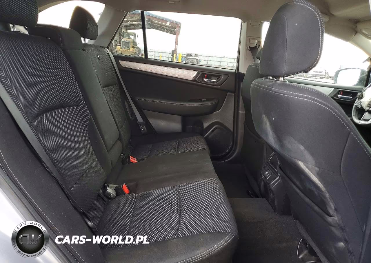 2019 Subaru Outback 2.5I Premium VIN:4S4BSAFC7K3288042 - 10