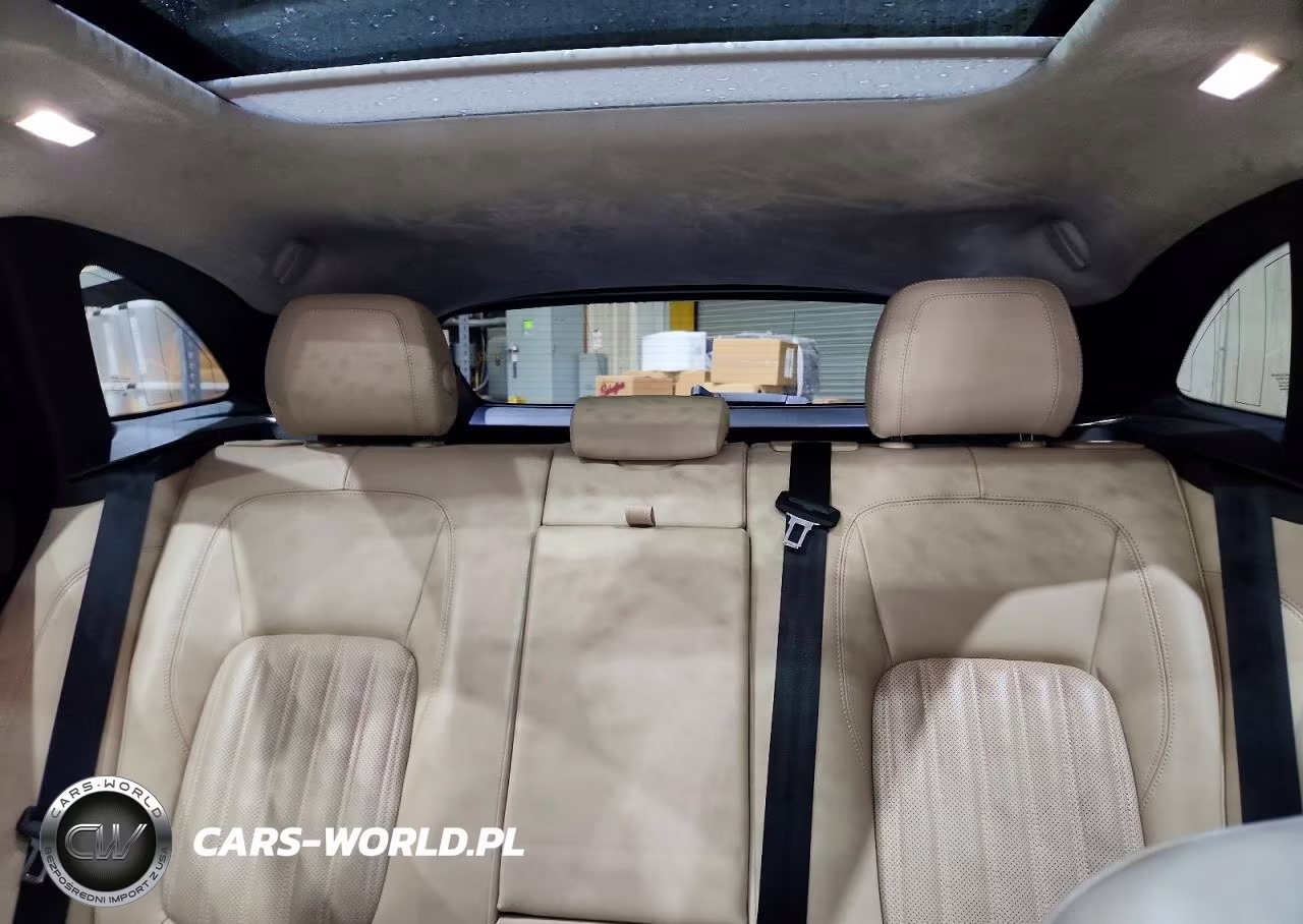 2018 Jaguar F-Pace Portfolio VIN:SADCN2GX5JA320332 - 10
