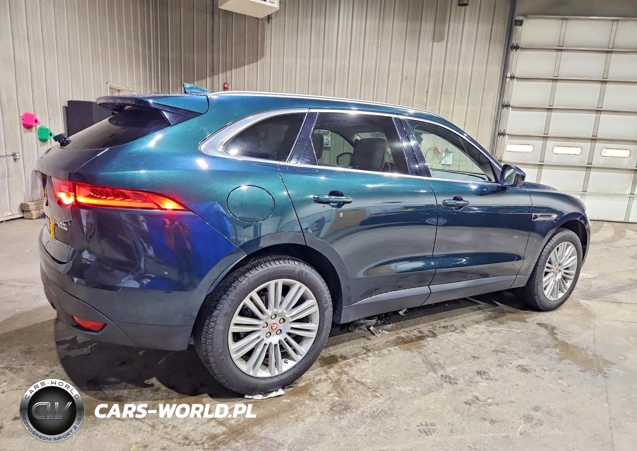 2018 Jaguar F-Pace Portfolio VIN:SADCN2GX5JA320332 - 3