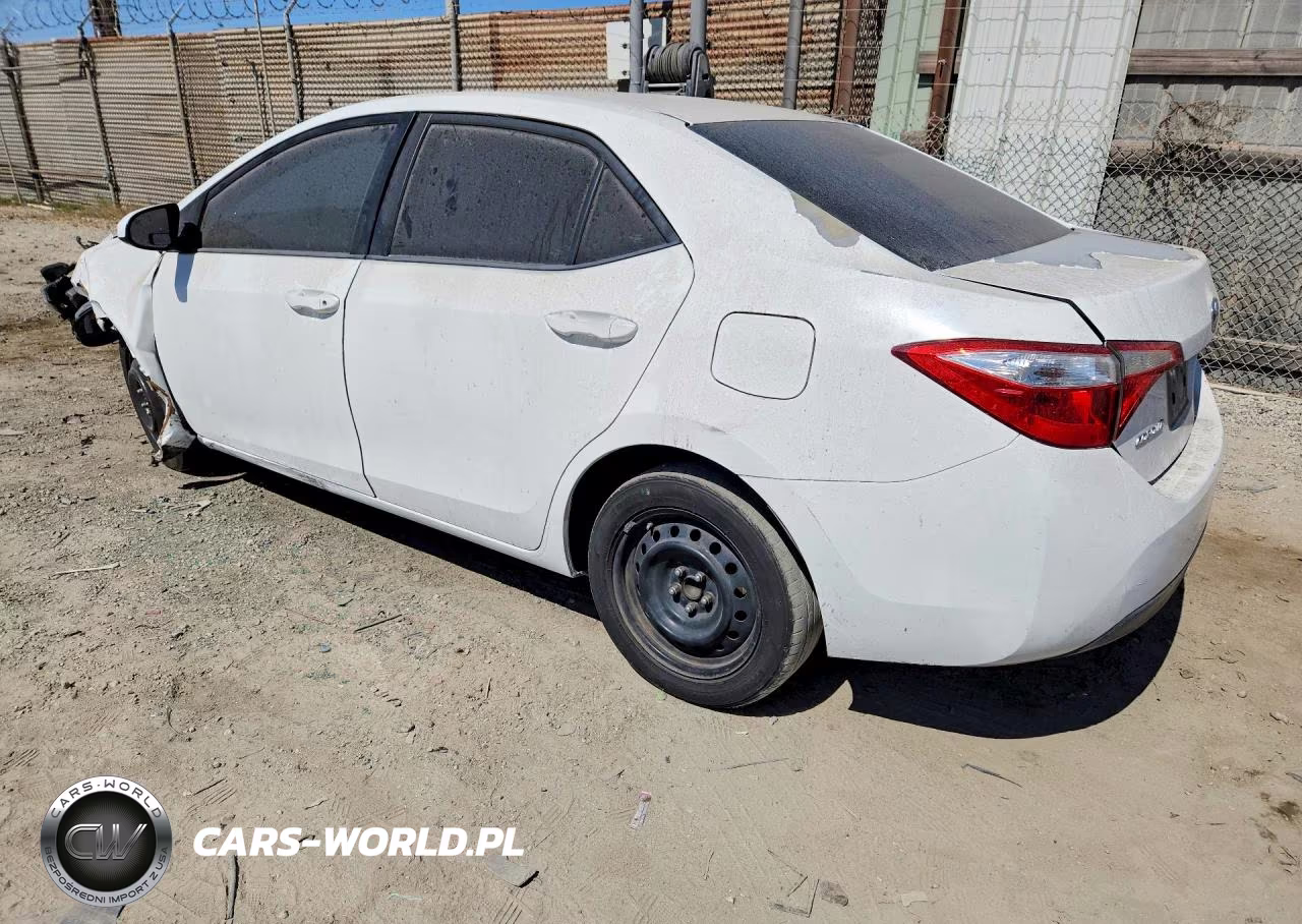 2015 Toyota Corolla Le VIN:5YFBURHE0FP276226 - 2